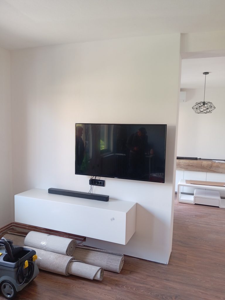 završena adaptacija stana TV zid moler gips Niš